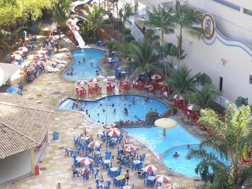 Golden Dolphin Grand Hotel Suite Particular Caldas Novas Esterno foto